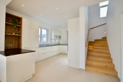 4-Zimmer-Haus mieten in Neusiedl am See – 220 m², € 4.240 – Bild 7 von 28