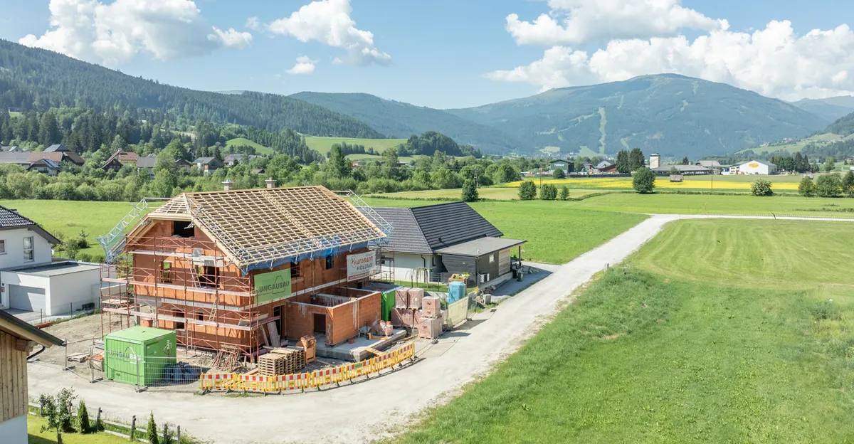 Neubau-Doppelhaushälfte mit Süd-Garten und Carport, Unternberg