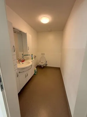Gewerbeimmobilie mieten in Freistadt – 298 m², € 2.343 – Bild 4 von 10
