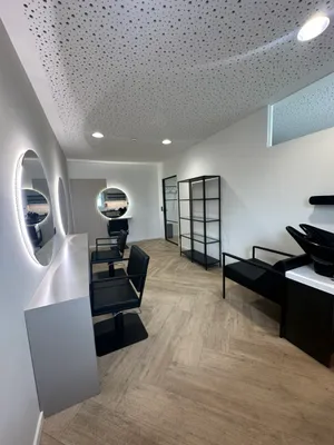 7-Zimmer-Gewerbeimmobilie mieten in Salzburg Stadt – 20 m², € 1.010