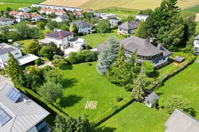 10-Zimmer-Haus kaufen in Ried im Innkreis – 329,2 m², € 590.000 – Bild 2 von 9