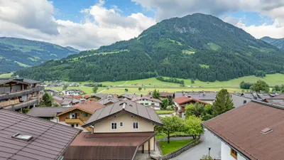 5-Zimmer-Haus kaufen in Kitzbühel – 126 m², € 1.400.000 – Bild 7 von 12