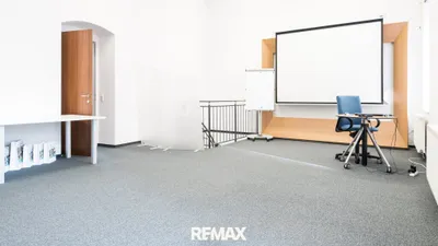 5-Zimmer-Gewerbeimmobilie mieten in Linz – 226 m², € 3.332 – Bild 4 von 10