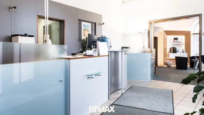 5-Zimmer-Gewerbeimmobilie mieten in Linz – 226 m², € 3.332 – Bild 7 von 10