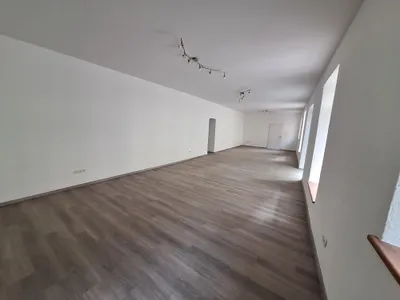 1-Zimmer-Gewerbeimmobilie mieten in Sankt Veit an der Glan – 60 m², € 711 – Bild 3 von 9