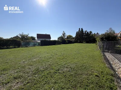 Grundstück kaufen in Neusiedl am See – 735 m², € 176.400 – Bild 3 von 8