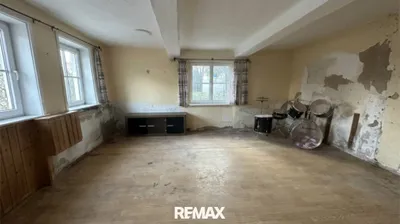 Haus kaufen in Vöcklabruck – 915 m², € 360.000 – Bild 6 von 19