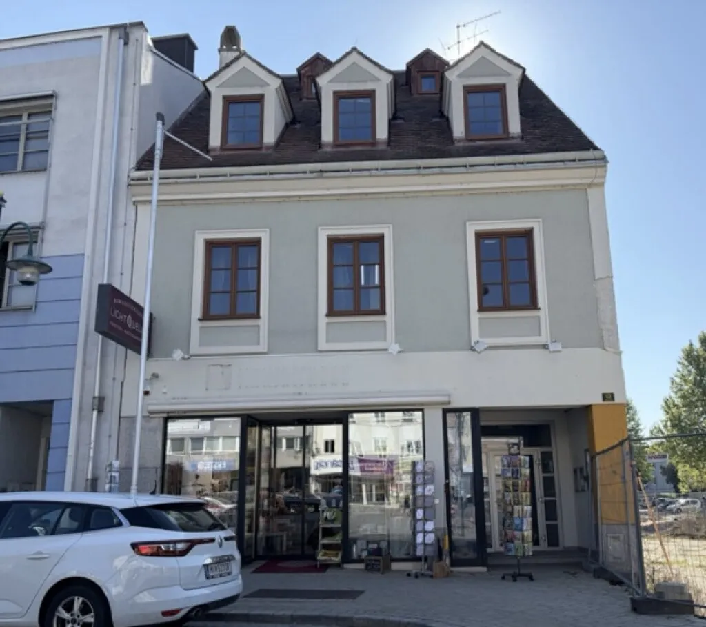 Wohn-, Büro- und Geschäftshaus mit Maisonette & Dachterrasse - Mistelbach Zentrum
