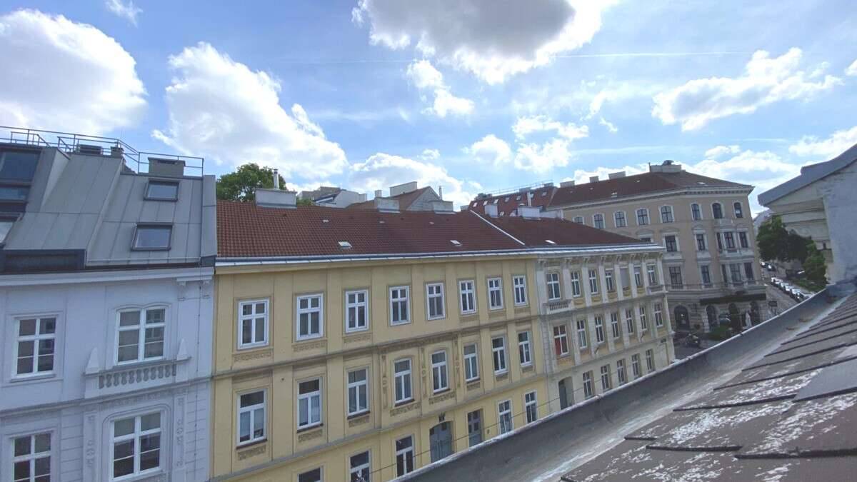 1180 Wien | Bewilligter ROHDACHBODEN | 3 Wohnungen, 453 m² NFL, großzügige Terrassen | Nähe AKH, Volksoper – pohled 2