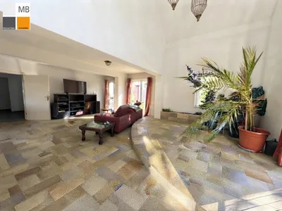 9-Zimmer-Haus kaufen in Mödling – 434 m², € 1.200.000 – Bild 2 von 31
