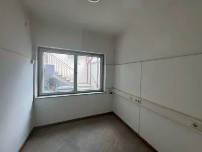 Gewerbeimmobilie mieten in Hartberg-Fürstenfeld – 225 m², € 1.333 – Bild 11 von 25