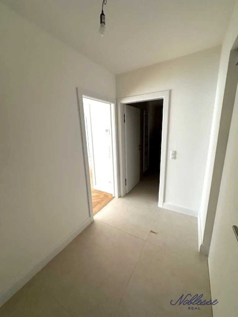 2-кімнатна квартира з лоджією, 40 м², Відень 4-й район, Віден