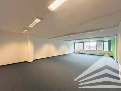 Gewerbeimmobilie mieten in Linz – 181 m², € 2.232 – Bild 1 von 4