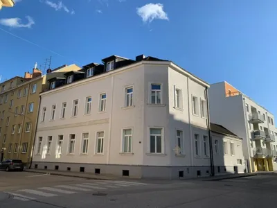 Gewerbeimmobilie kaufen in Wiener Neustadt – 437 m², € 300.000