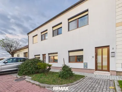 6-Zimmer-Gewerbeimmobilie kaufen in Bruck an der Leitha – 416 m², € 349.000 – Bild 4 von 32