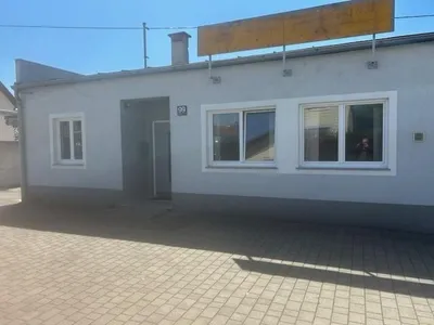 Gewerbeimmobilie mieten in Linz Land – 474 m², € 1.250