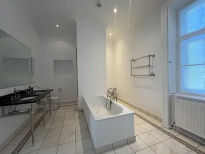 8-Zimmer-Haus mieten in Wien – 350 m², € 5.500 – Bild 9 von 36