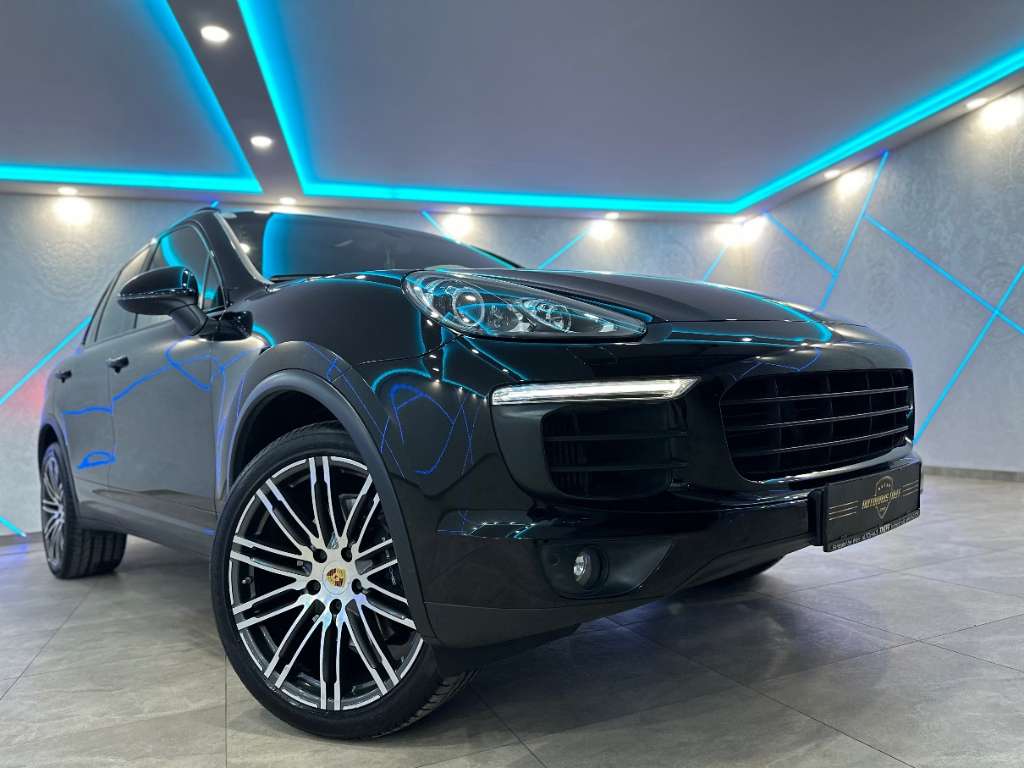 Porsche Cayenne II 3,0 Aut.*BOSE*SCHIEBEDACH*SITZKÜHLUNG*KAMERA*14-WEGE* SUV / Geländewagen