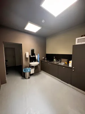 Gewerbeimmobilie mieten in Mödling – 722 m², € 8.409 – Bild 9 von 14