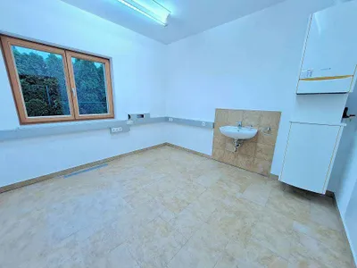 Gewerbeimmobilie mieten in Ried im Innkreis – 212 m², € 1.298 – Bild 7 von 12