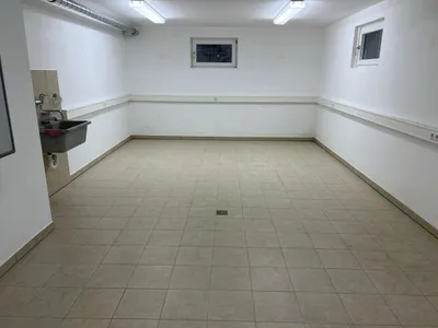 Gewerbeimmobilie mieten in Ried im Innkreis – 212 m², € 1.298 – Bild 10 von 12