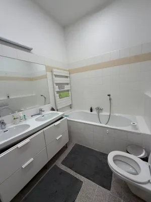 1070 Wien: Schöne 2-Zimmer Wohnung ca. 84m² in der Kaiserstraße zu vermieten; EUR 1.237,- – Bild 3