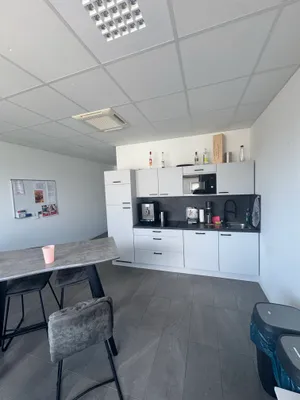 Gewerbeimmobilie mieten in Linz Land – 443 m², € 12 – Bild 8 von 12