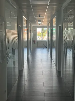 Gewerbeimmobilie mieten in Linz Land – 443 m², € 12 – Bild 3 von 12