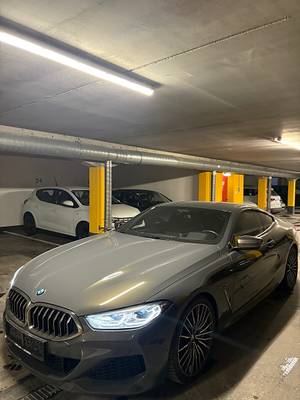 BMW 8er-Reihe M850i xDrive Aut.
