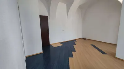 Gewerbeimmobilie mieten in Neunkirchen – 53 m², € 589 – Bild 5 von 8