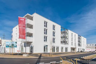 Gewerbeimmobilie mieten in Linz Land – 191 m², € 2.819 – Bild 2 von 2
