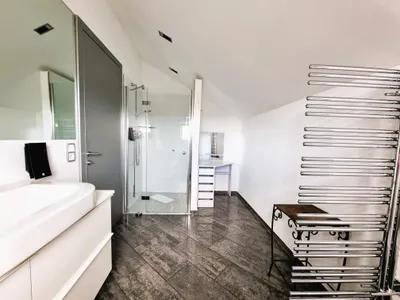 6-Zimmer-Immobilie kaufen in Linz – 220 m², € 1.890.000 – Bild 18 von 32