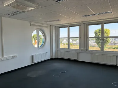Gewerbeimmobilie mieten in Bruck an der Leitha – 141 m², € 1.825 – Bild 5 von 10