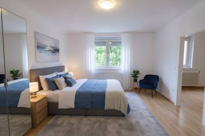 Schöne 2 Zimmer Wohnung mit Grünblick