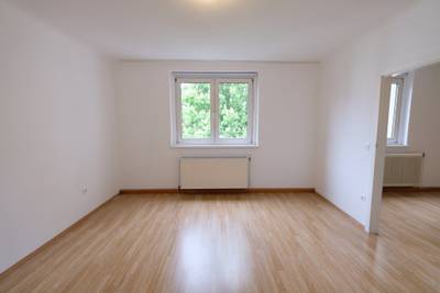 Schöne 2 Zimmer Wohnung mit Grünblick – Bild 3
