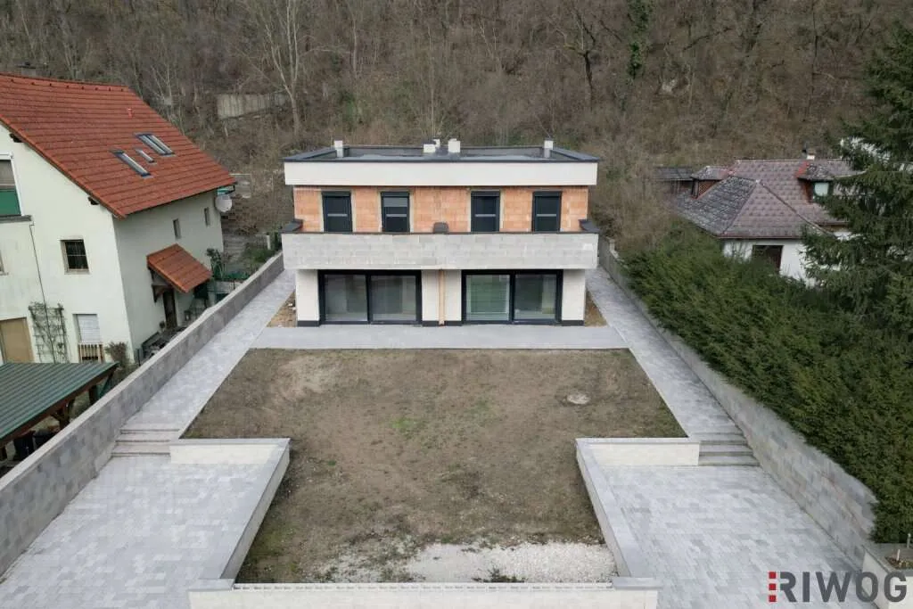 Neubau-Doppelhaus mit großem Garten und eigenem Waldstück | 4 Zimmer | Südseitiger Garten/Terrasse | Vollunterkellert | Luftwärmepumpe | 2 Einheiten verfügbar - Vista 2