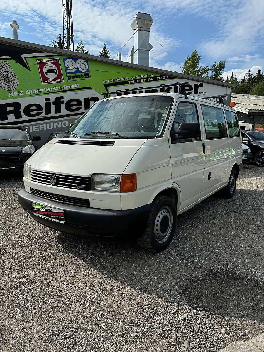VW Transporter 7DB Mehrzweckfa...