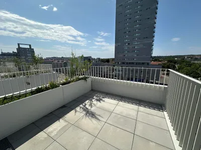 ZU HAUSE DIREKT AN DER U3 MIETE – Bild 2