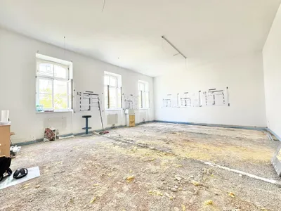 ERSTBEZUG NACH SANIERUNG | OPTIMAL AUFGETEILTE 5 ZIMMER | TOPLAGE IN U-BAHN-NÄHE