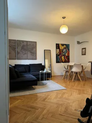 Privat! Gemütliche 2 Zimmer Wohnung nahe Bahnhof Hütteldorf! Unmöbliert! – Bild 2