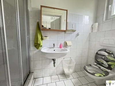Gewerbeimmobilie mieten in Bruck an der Leitha – 375 m², € 4.089 – Bild 8 von 11
