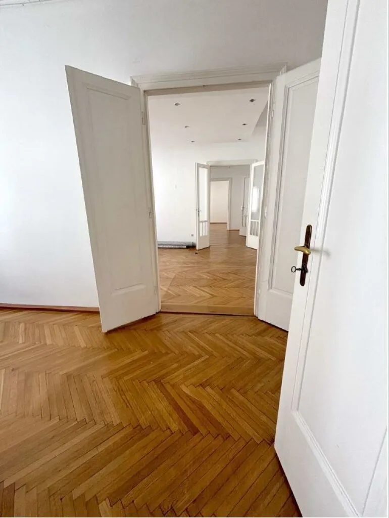 Altbaubüro - 4 Bezirk - repräsentativ - 9 Räume - Parkettböden - U1 - Ansicht 2