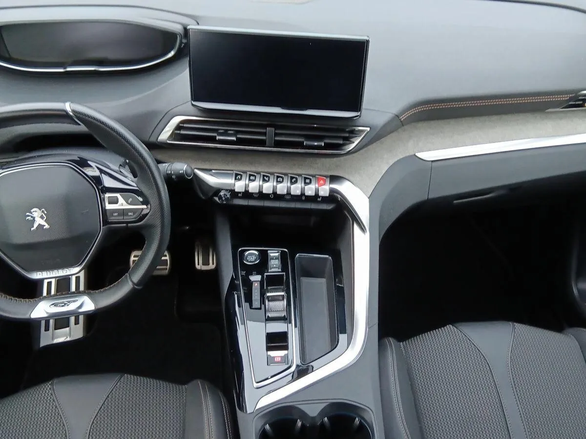 Peugeot 3008 GT Blackline 136PS 1.2 Hybrid – Bild 9