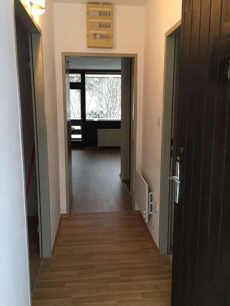 Wohnung ca. 40m² in der Grünau mit Balkon zu vermieten - Widok 2