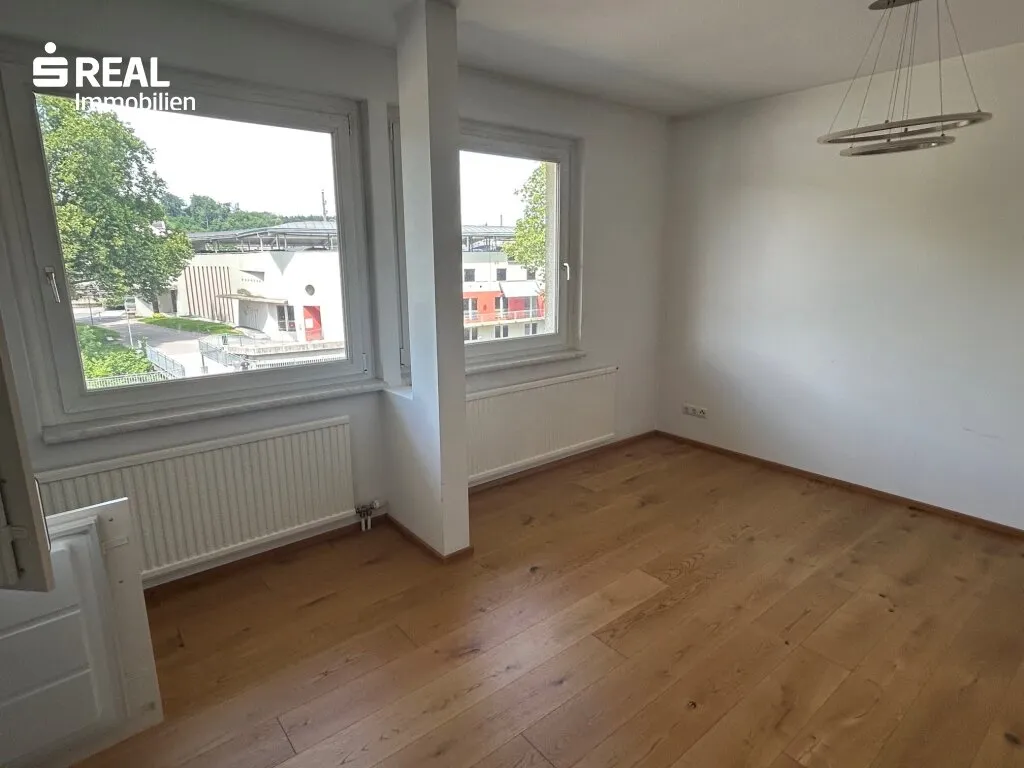 Charmante 3-Zimmer-Wohnung in zentraler Lage - Widok 3