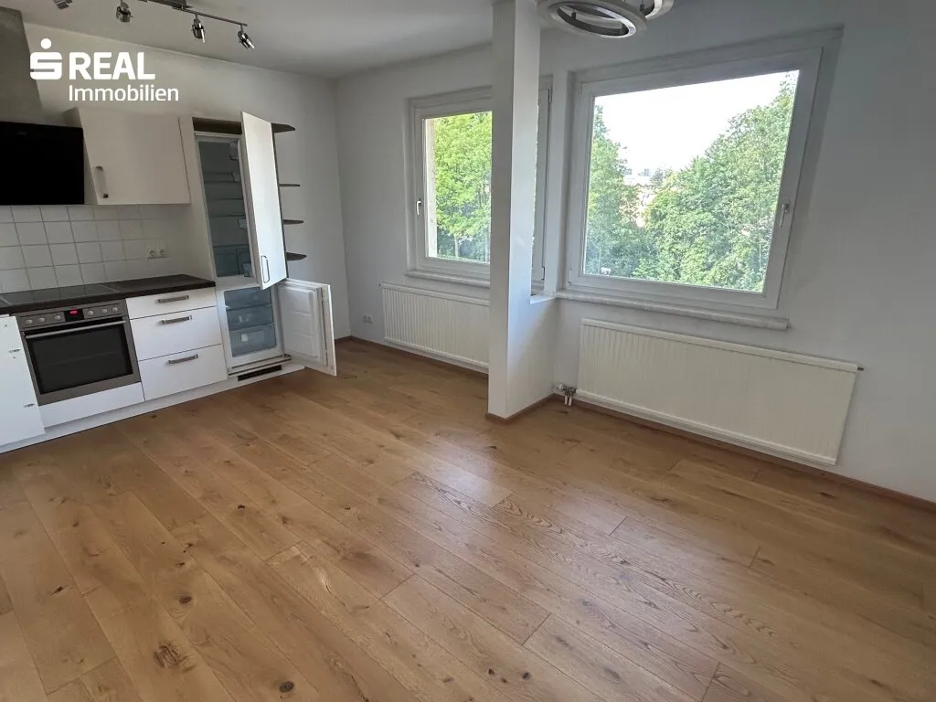 Charmante 3-Zimmer-Wohnung in zentraler Lage - Widok 2