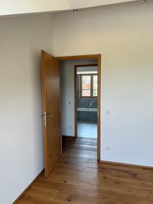 5-Zimmer-Haus mieten in Kitzbühel – 144 m², € 2.200 – Bild 8 von 11