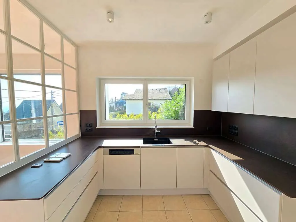 *** TRAUMHAUS AM HEUBERG *** BLICK ÜBER WIEN *** 2 -GETRENNT BEGEHARE- EINHEITEN *** TOP AUSSTATTUNG *** – pohled 3
