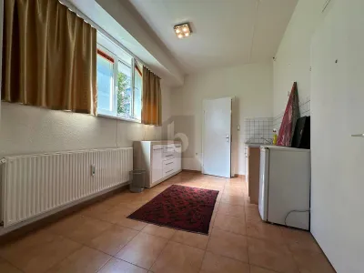 1-Zimmer-Gewerbeimmobilie kaufen in Innsbruck – 21 m², € 65.000 – Bild 4 von 6