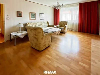 3-Zimmer-Wohnung kaufen in Bruck an der Leitha – 87 m², € 195.000 – Bild 2 von 13